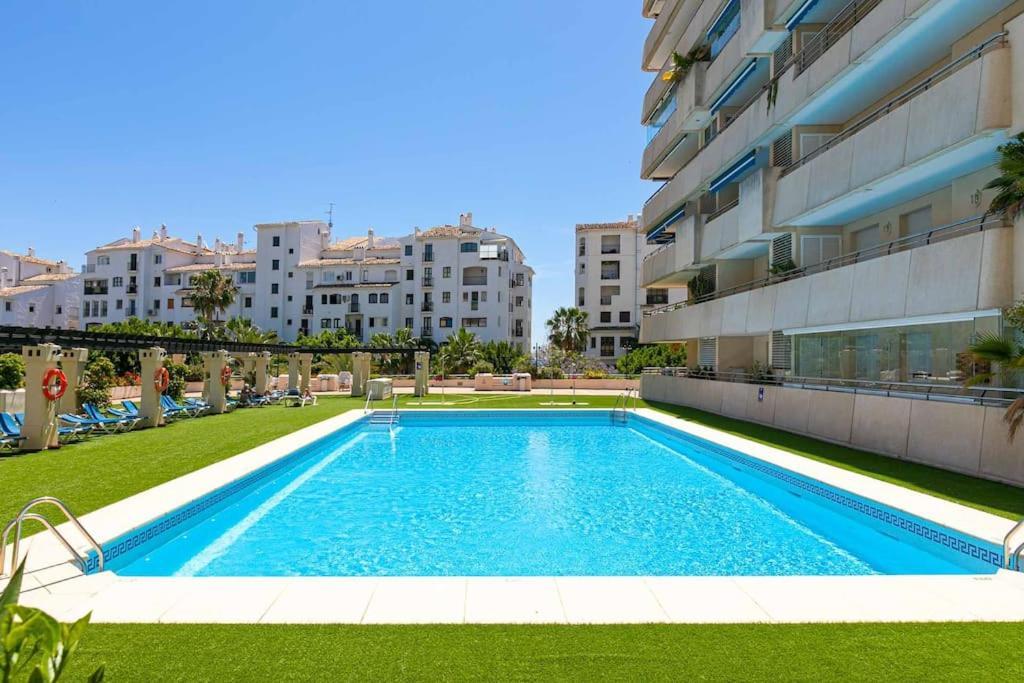 Apartamento Spacious And Luxurious In Puerto Banus